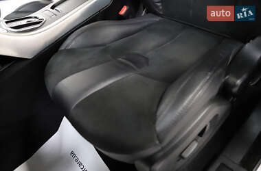 Внедорожник / Кроссовер Land Rover Range Rover Evoque 2015 в 