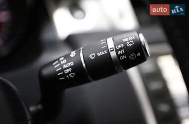 Внедорожник / Кроссовер Land Rover Range Rover Evoque 2015 в 