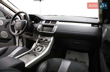 Внедорожник / Кроссовер Land Rover Range Rover Evoque 2015 в 