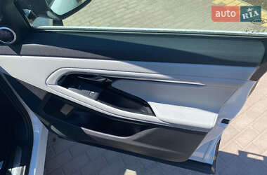 Внедорожник / Кроссовер Land Rover Range Rover Evoque 2020 в 
