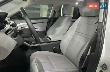 Позашляховик / Кросовер Land Rover Range Rover Evoque 2019 в 
