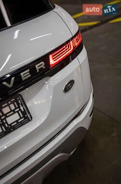 Позашляховик / Кросовер Land Rover Range Rover Evoque 2019 в 