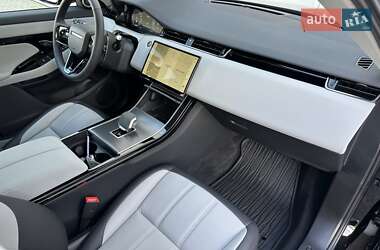 Внедорожник / Кроссовер Land Rover Range Rover Evoque 2023 в 