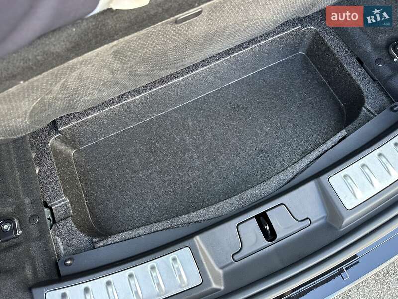 Позашляховик / Кросовер Land Rover Range Rover Evoque 2023 в Києві