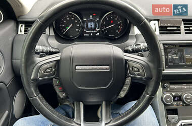 Позашляховик / Кросовер Land Rover Range Rover Evoque 2015 в 