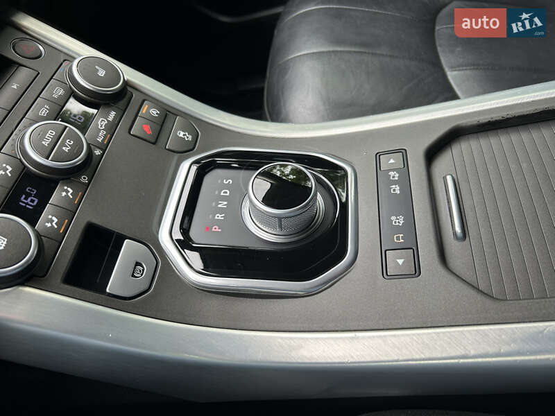 Внедорожник / Кроссовер Land Rover Range Rover Evoque 2015 в Львове