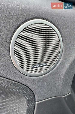 Внедорожник / Кроссовер Land Rover Range Rover Evoque 2013 в 