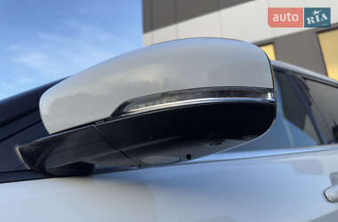 Внедорожник / Кроссовер Land Rover Range Rover Evoque 2012 в 