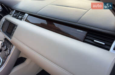 Внедорожник / Кроссовер Land Rover Range Rover Evoque 2012 в 