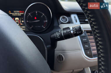 Внедорожник / Кроссовер Land Rover Range Rover Evoque 2012 в 