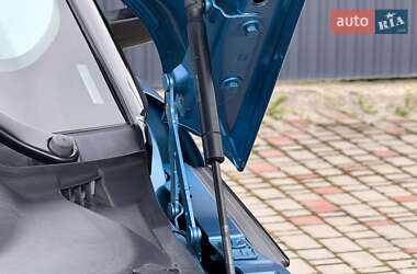 Внедорожник / Кроссовер Land Rover Range Rover Evoque 2012 в 