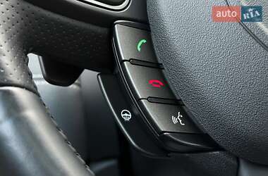 Внедорожник / Кроссовер Land Rover Range Rover Evoque 2012 в 