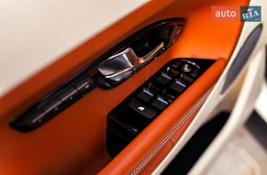 Внедорожник / Кроссовер Land Rover Range Rover Evoque 2013 в 