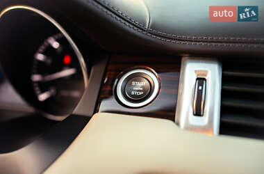 Внедорожник / Кроссовер Land Rover Range Rover Evoque 2013 в 