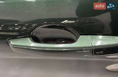 Позашляховик / Кросовер Land Rover Range Rover Evoque 2012 в 