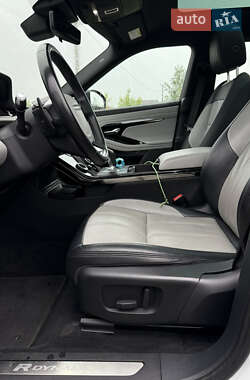 Внедорожник / Кроссовер Land Rover Range Rover Evoque 2019 в 