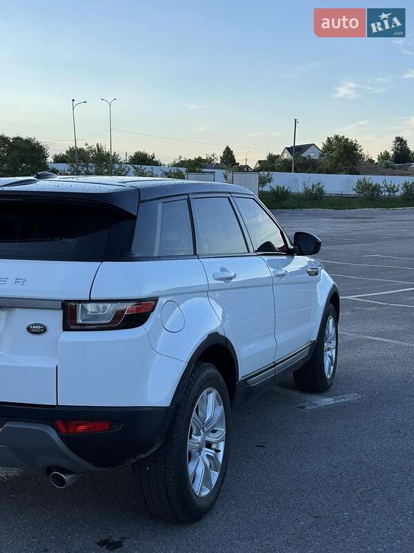 Внедорожник / Кроссовер Land Rover Range Rover Evoque 2015 в Ужгороде