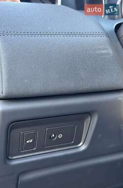 Внедорожник / Кроссовер Land Rover Range Rover Evoque 2015 в 