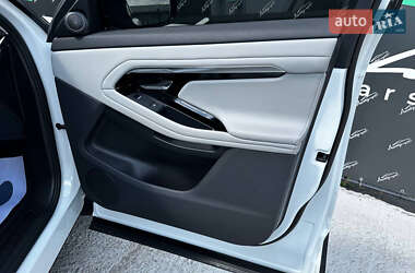 Позашляховик / Кросовер Land Rover Range Rover Evoque 2021 в 