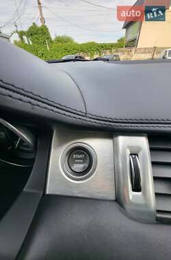 Внедорожник / Кроссовер Land Rover Range Rover Evoque 2012 в 