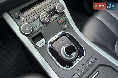 Позашляховик / Кросовер Land Rover Range Rover Evoque 2011 в 