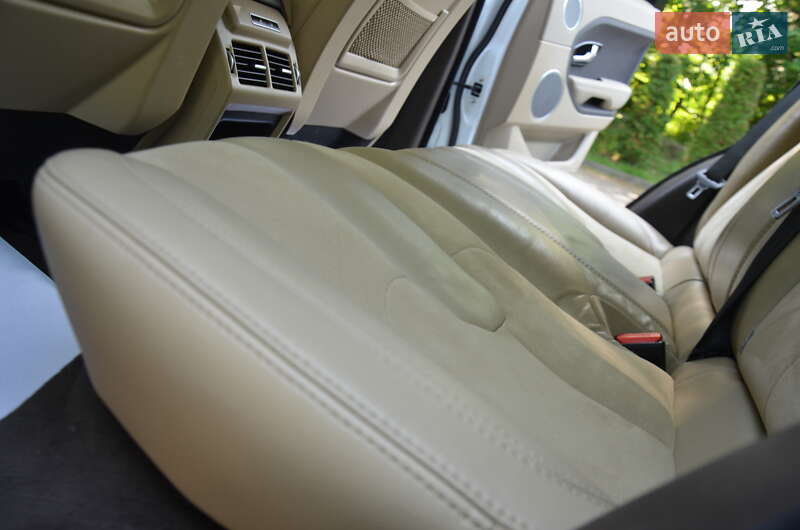Внедорожник / Кроссовер Land Rover Range Rover Evoque 2015 в Трускавце