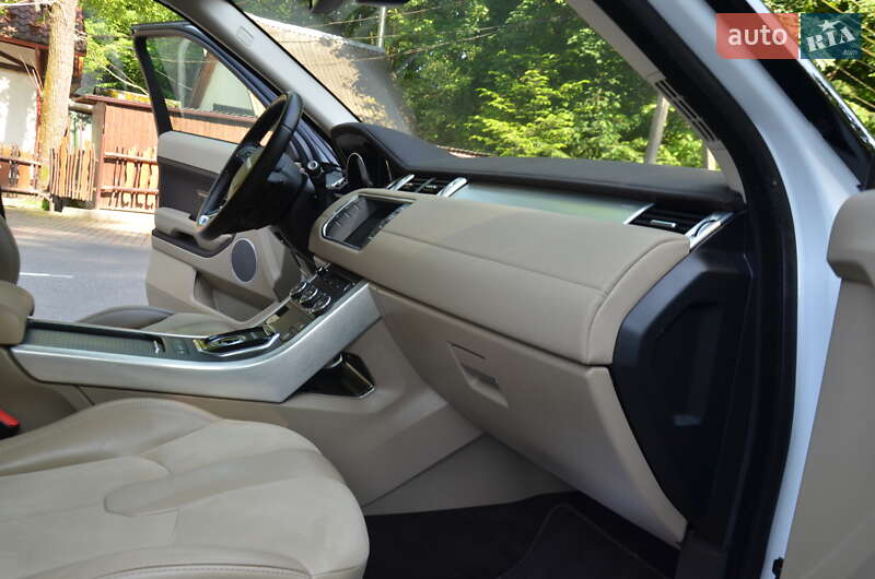 Внедорожник / Кроссовер Land Rover Range Rover Evoque 2015 в Трускавце