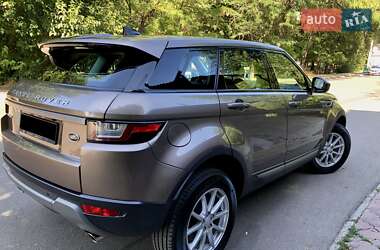 Внедорожник / Кроссовер Land Rover Range Rover Evoque 2017 в 