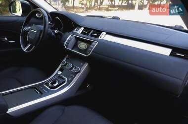 Внедорожник / Кроссовер Land Rover Range Rover Evoque 2017 в 