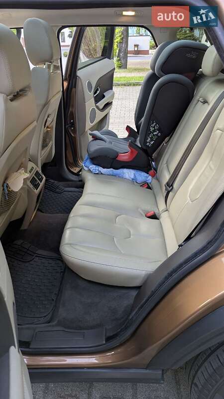 Внедорожник / Кроссовер Land Rover Range Rover Evoque 2014 в Виннице