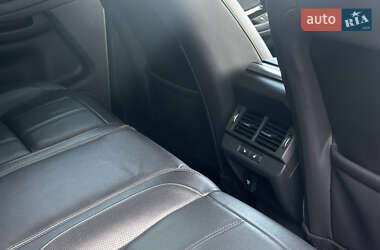 Внедорожник / Кроссовер Land Rover Range Rover Evoque 2019 в 