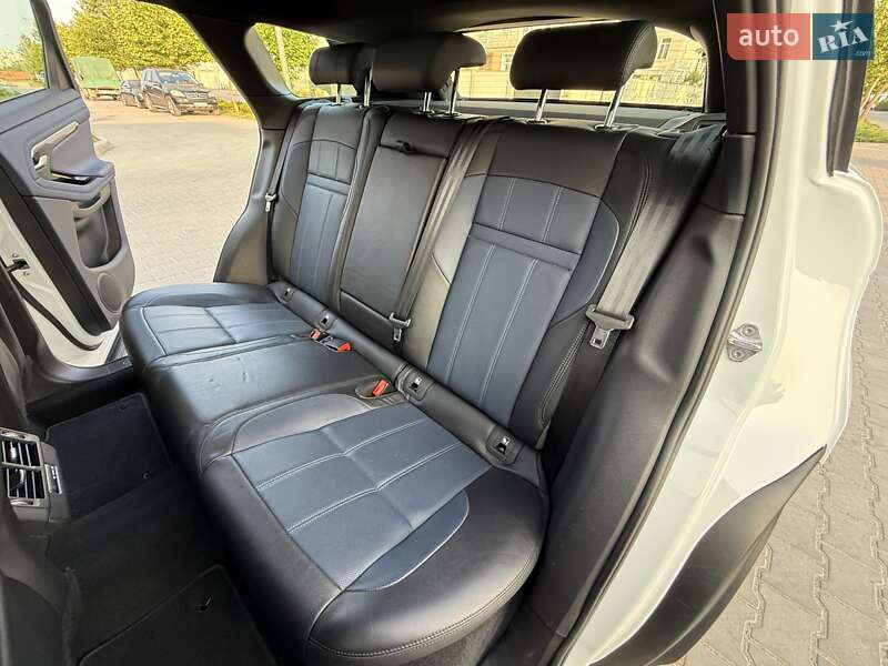 Внедорожник / Кроссовер Land Rover Range Rover Evoque 2021 в Одессе