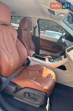 Внедорожник / Кроссовер Land Rover Range Rover Evoque 2012 в 