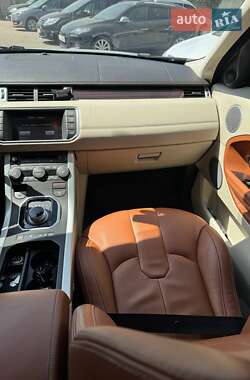 Внедорожник / Кроссовер Land Rover Range Rover Evoque 2012 в 