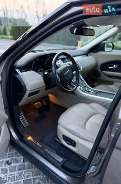 Внедорожник / Кроссовер Land Rover Range Rover Evoque 2015 в 