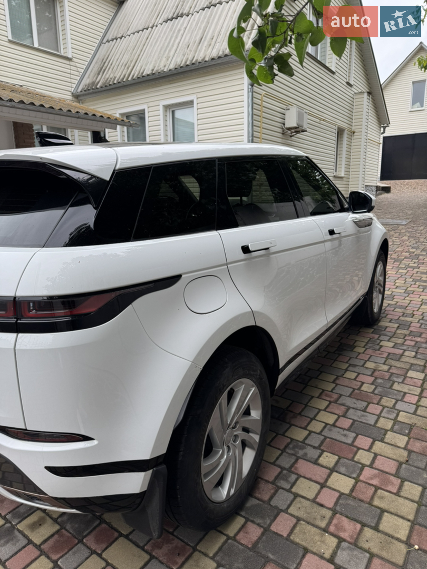 2019 Land Rover Range Rover Evoque - мініатюра 2