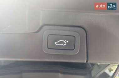 Внедорожник / Кроссовер Land Rover Range Rover Evoque 2013 в 