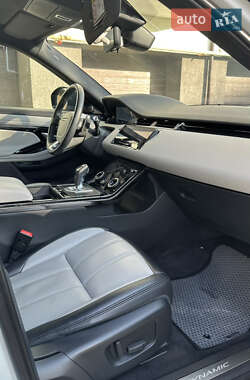 Внедорожник / Кроссовер Land Rover Range Rover Evoque 2019 в 