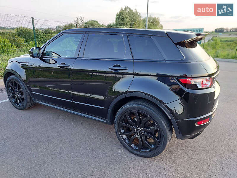 Внедорожник / Кроссовер Land Rover Range Rover Evoque 2015 в Ровно