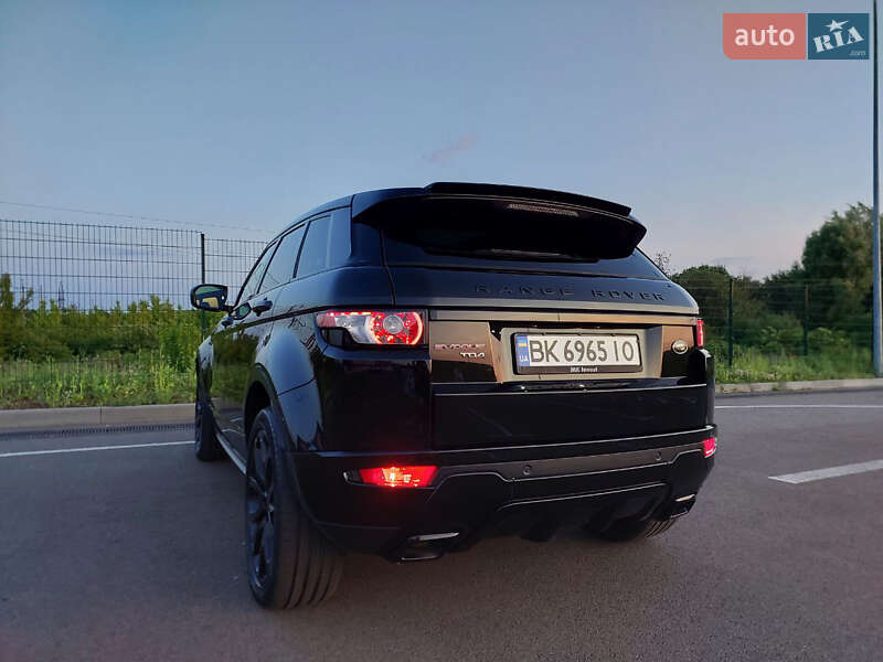 Внедорожник / Кроссовер Land Rover Range Rover Evoque 2015 в Ровно