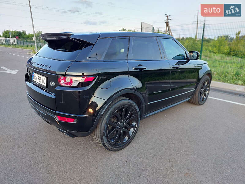 Внедорожник / Кроссовер Land Rover Range Rover Evoque 2015 в Ровно