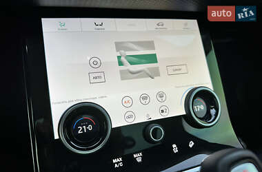 Внедорожник / Кроссовер Land Rover Range Rover Evoque 2019 в 