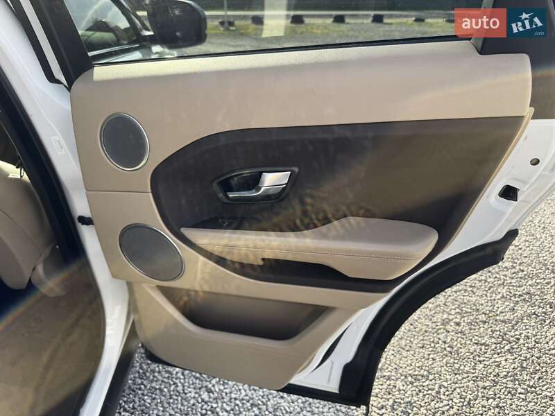 Внедорожник / Кроссовер Land Rover Range Rover Evoque 2013 в Иршаве фото 38 Внедорожник / Кроссовер Land Rover Range Rover Evoque 2013 в Иршаве