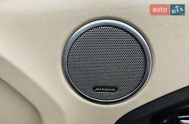Внедорожник / Кроссовер Land Rover Range Rover Evoque 2014 в 