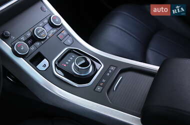 Внедорожник / Кроссовер Land Rover Range Rover Evoque 2016 в 
