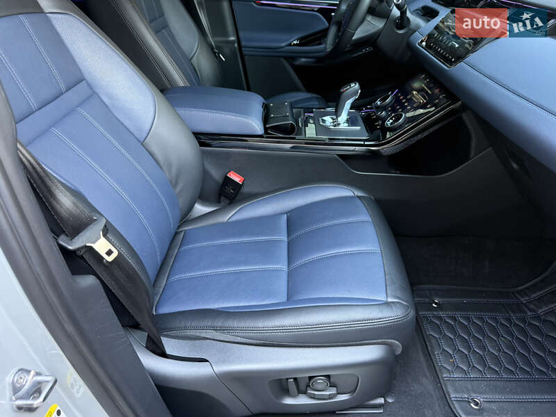 Внедорожник / Кроссовер Land Rover Range Rover Evoque 2020 в Киеве