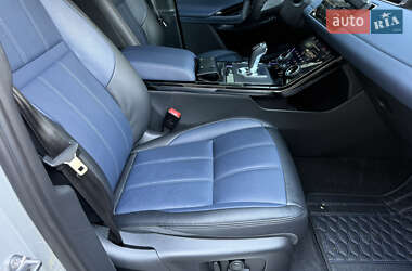Внедорожник / Кроссовер Land Rover Range Rover Evoque 2020 в 
