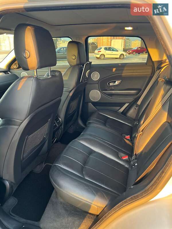 Внедорожник / Кроссовер Land Rover Range Rover Evoque 2015 в Киеве