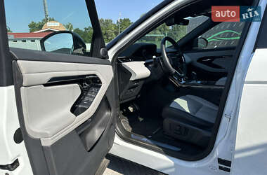 Внедорожник / Кроссовер Land Rover Range Rover Evoque 2023 в 
