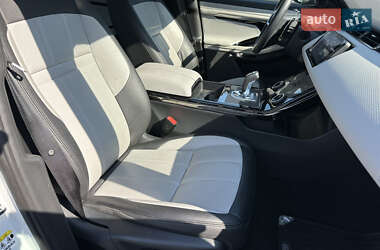 Внедорожник / Кроссовер Land Rover Range Rover Evoque 2023 в 